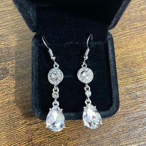 Stunning 3” drop dangles